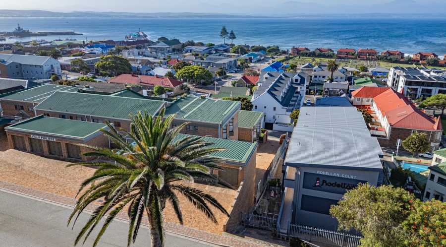 2 Bedroom Property for Sale in Mossel Bay Central Western Cape